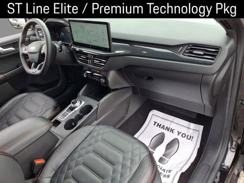 Used 2024 Ford Escape ST-Line Elite w/ Premium Technology Package image 12