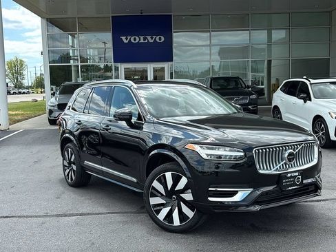 Certified 2024 Volvo XC90 T8 Plus w/ Protection Package Premier AWD/4WD image 2