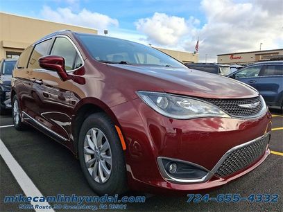 Used 2018 Chrysler Pacifica Touring-L