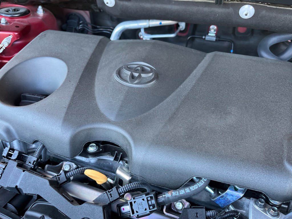 Used 2025 Toyota RAV4 XLE w/ Convenience Package AWD/4WD image 11