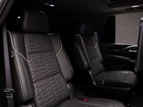 Used 2023 Cadillac Escalade Sport Platinum w/ LPO, ONYX Package AWD/4WD image 66