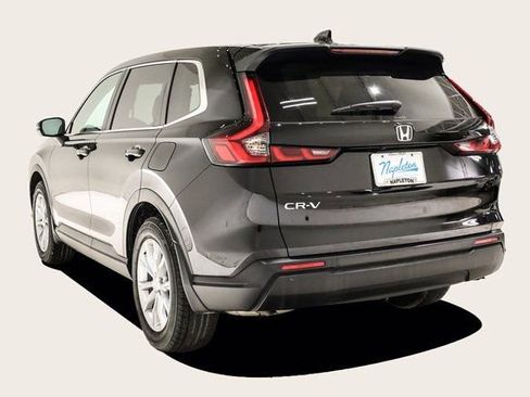 Used 2025 Honda CR-V EX image 8