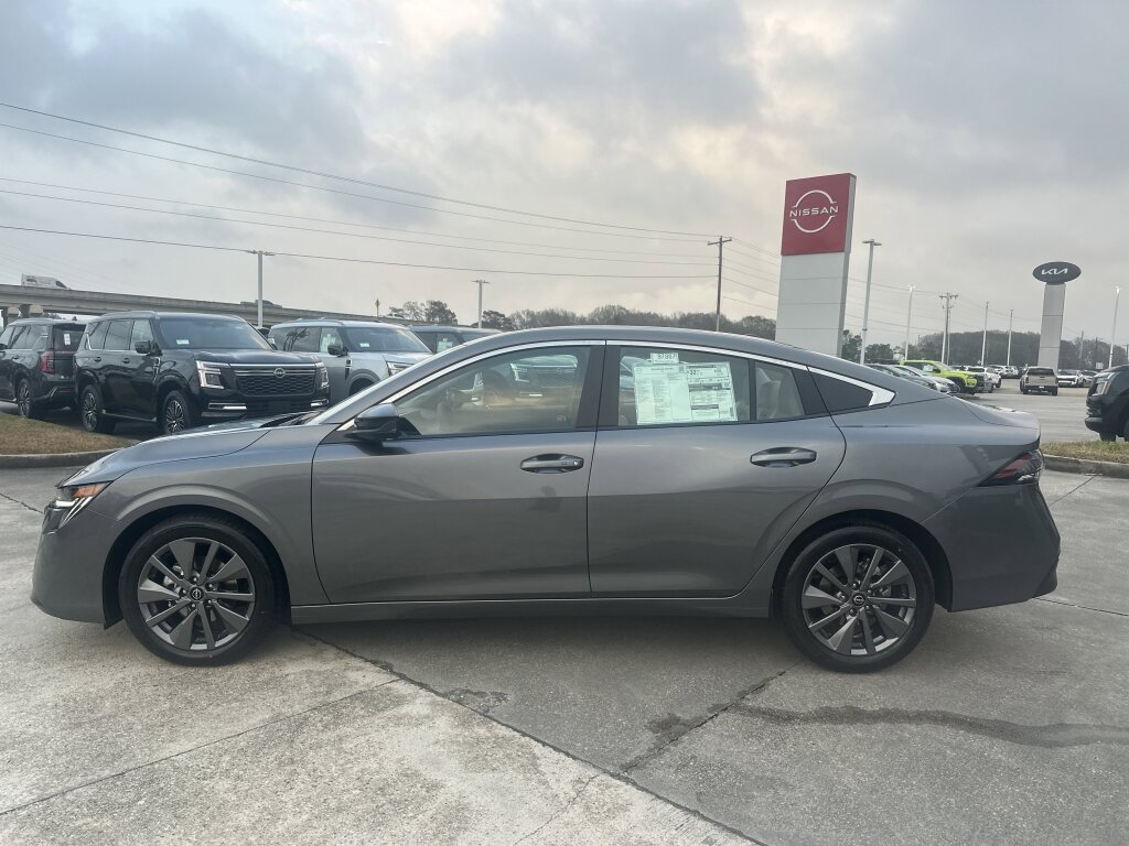 New 2026 Nissan Sentra SL w/ Floor Mat Package FWD image 5