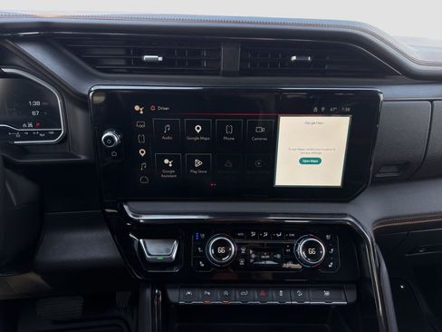 Used 2023 GMC Sierra 1500 AT4 w/ AT4 Premium Package AWD/4WD image 16
