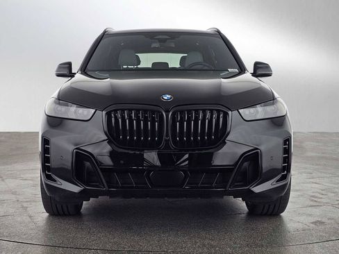 Used 2024 BMW X5 xDrive40i w/ M Sport Package image 8