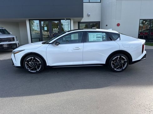 New 2025 Kia K4 GT-Line w/ GT-Line Premium Package image 2