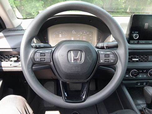 Used 2024 Honda Accord EX image 14