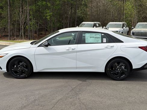 New 2026 Hyundai Elantra Sport FWD image 9