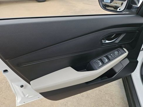 Certified 2025 Honda Accord SE image 13