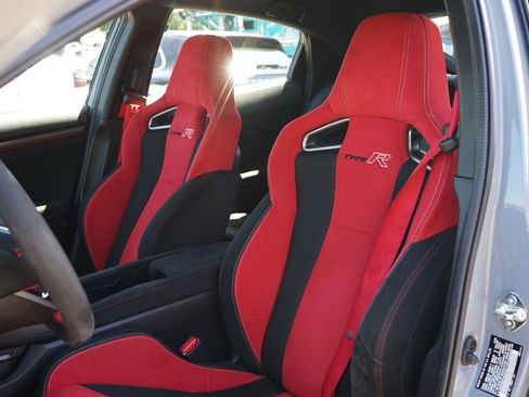 Used 2021 Honda Civic Type R image 18