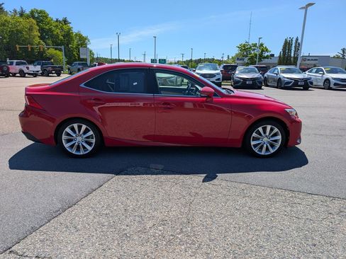 Used 2016 Lexus IS 200t RWD image 6