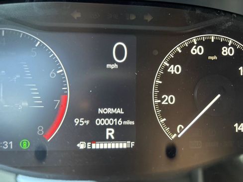 Used 2026 Honda HR-V Sport image 31