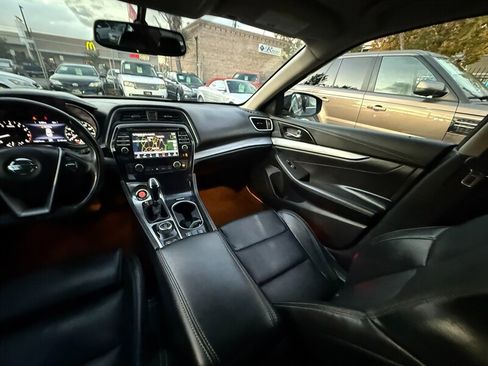 Used 2017 Nissan Maxima 3.5 SV image 14