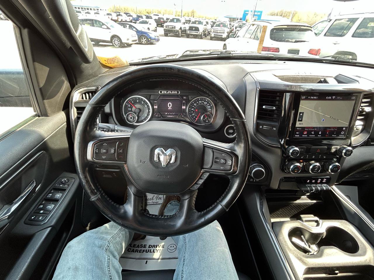 Used 2020 RAM 1500 4x4 Crew Cab image 32