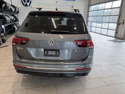 Used 2020 Volkswagen Tiguan SEL Premium R-Line image 6