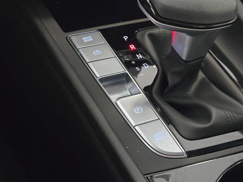 New 2026 Hyundai Elantra Hybrid FWD image 29