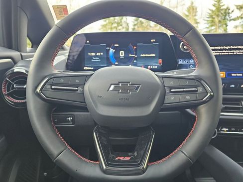 New 2026 Chevrolet Equinox EV RS image 14