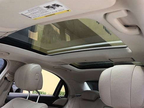 Used 2015 Mercedes-Benz S 550 Sedan image 27