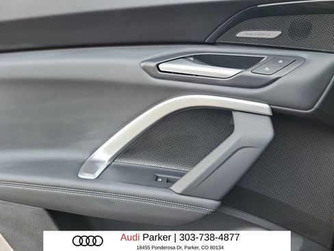 Used 2025 Audi Q5 Premium w/ Premium Plus AWD/4WD image 10