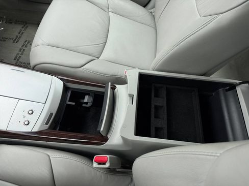 Used 2009 Toyota Avalon XLS FWD image 29