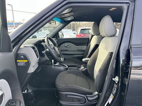 Used 2016 Kia Soul w/ Convenience Package image 21