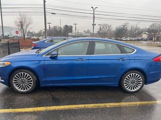 Used 2017 Ford Fusion SE w/ Fusion SE Technology Package video 2