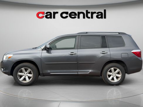 Used 2010 Toyota Highlander 4WD image 2
