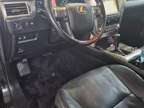Used 2016 Lexus GX 460 w/ Premium Package AWD/4WD image 10