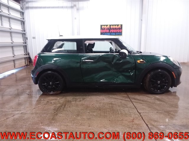 Used 2017 MINI Cooper 2-Door Hardtop FWD image 2