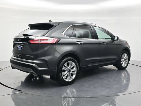 Used 2020 Ford Edge Titanium AWD/4WD image 5