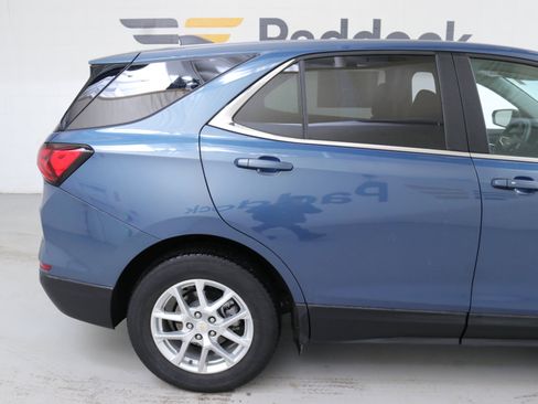 Used 2024 Chevrolet Equinox LT w/ LPO, Floor Liner Package image 10