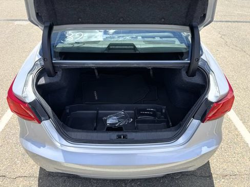 Used 2016 Nissan Maxima Platinum FWD image 13
