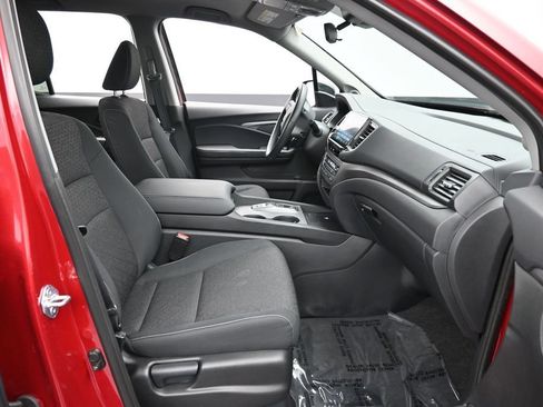 Used 2025 Honda Ridgeline Sport image 34