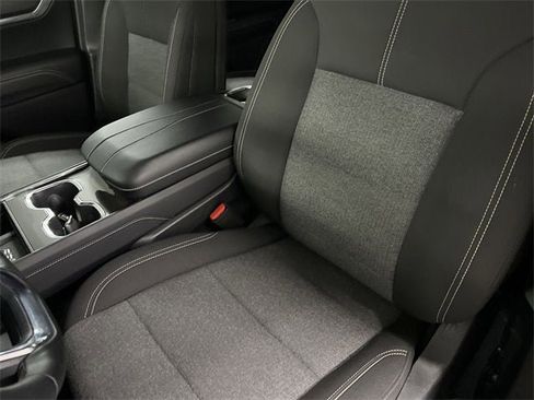 Certified 2025 GMC Acadia Elevation image 19