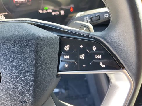 Used 2025 Audi Q6 e-tron Premium w/ Convenience Package image 24