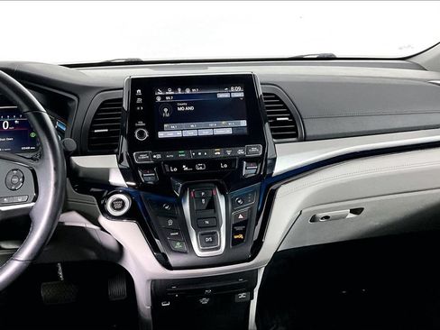 Used 2024 Honda Odyssey Touring image 6