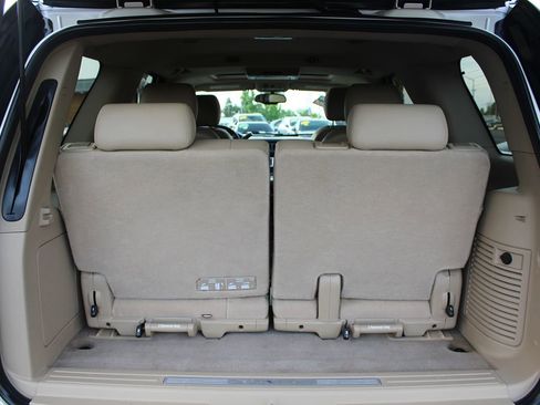 Used 2013 GMC Yukon Denali AWD/4WD image 34
