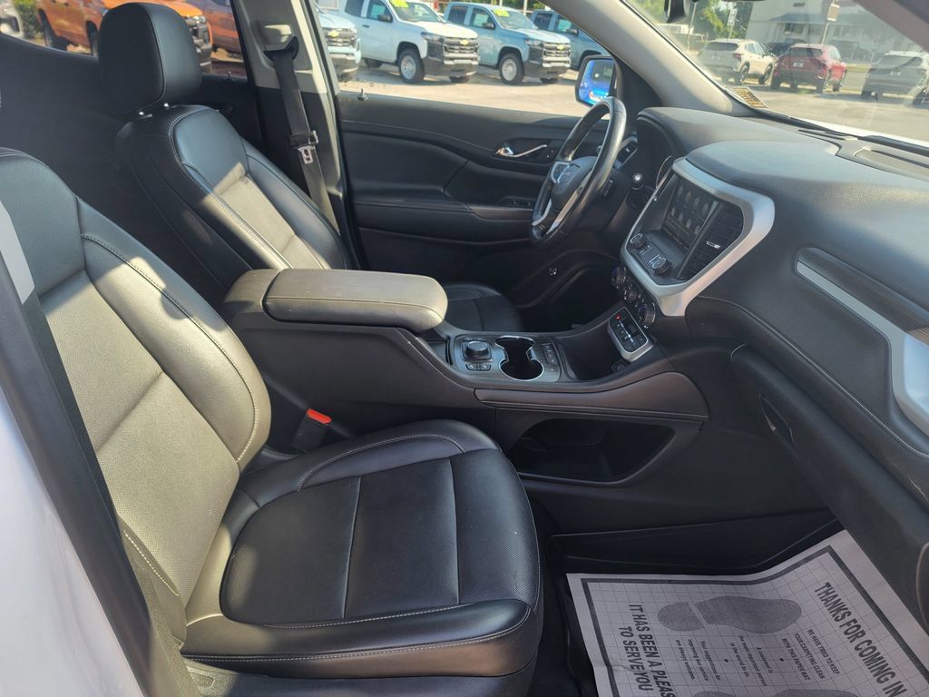 Used 2021 GMC Acadia SLT FWD image 5