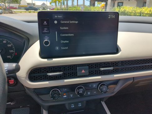 New 2026 Honda HR-V LX image 22