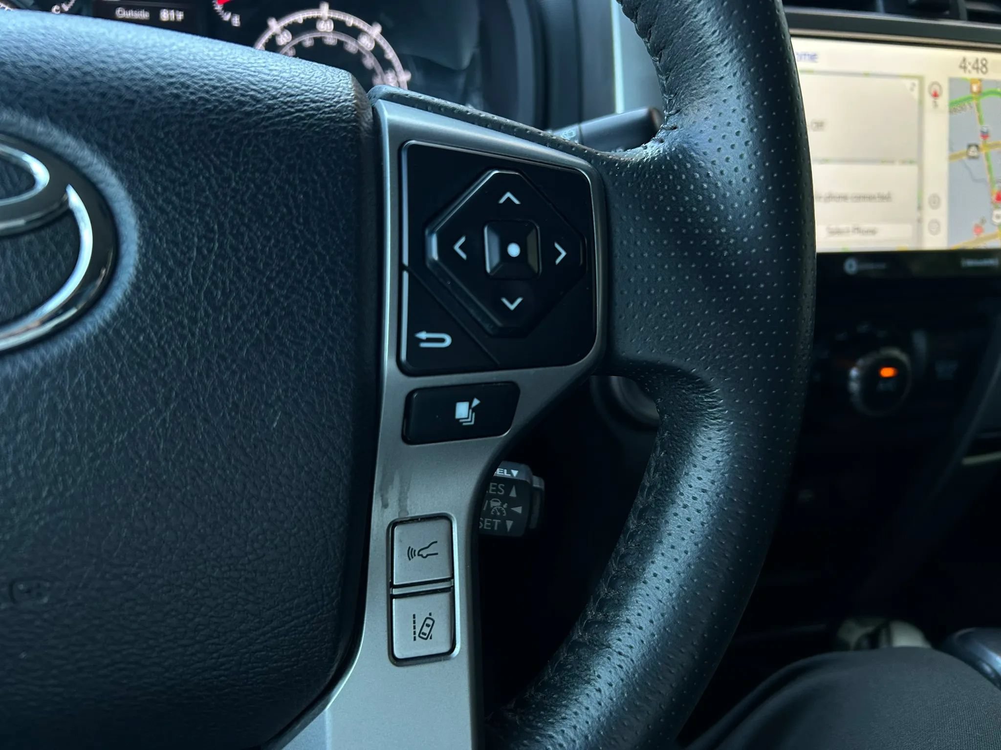 Used 2020 Toyota 4Runner SR5 w/ Wilderness Package AWD/4WD image 9
