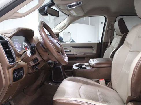 Used 2022 RAM 3500 Laramie image 12