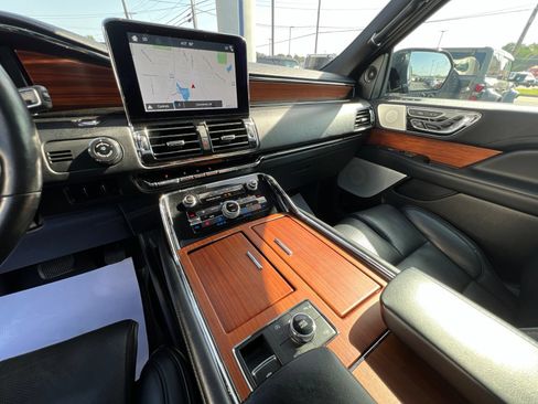 Used 2019 Lincoln Navigator L Reserve AWD/4WD image 54