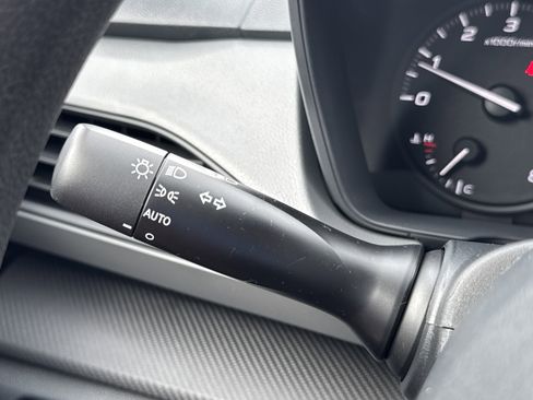 New 2026 Subaru Crosstrek 2.5i AWD/4WD image 17