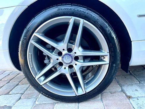 Used 2014 Mercedes-Benz E 350 4MATIC Coupe image 12