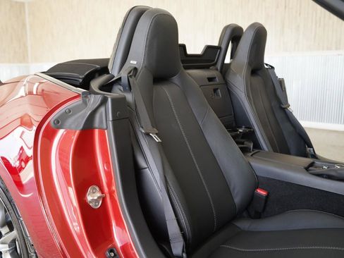 Used 2023 MAZDA MX-5 Miata Grand Touring image 31