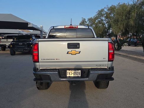 Used 2018 Chevrolet Colorado LT w/ Luxury Package, Chrome AWD/4WD image 7