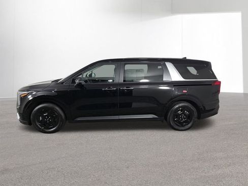 New 2026 Kia Carnival image 14