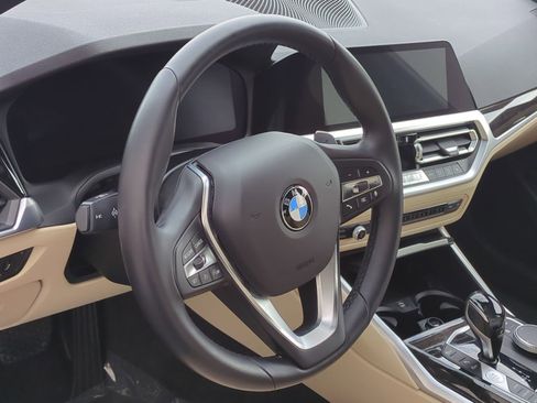 Used 2020 BMW 330i Sedan w/ Convenience Package RWD image 17