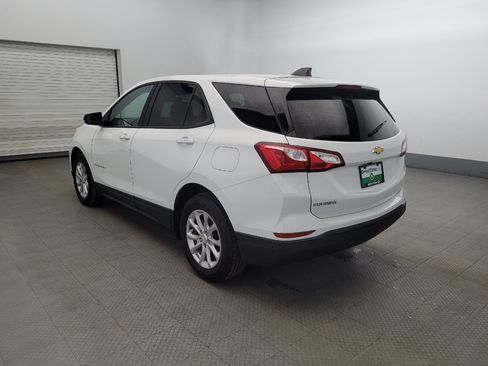 Used 2019 Chevrolet Equinox LS w/ LS Convenience Package FWD image 5