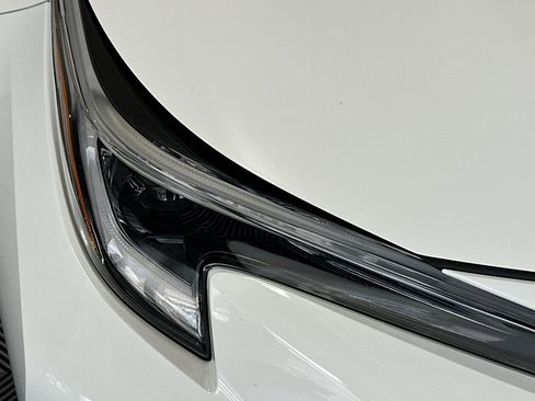 Used 2024 Toyota Corolla SE FWD image 9
